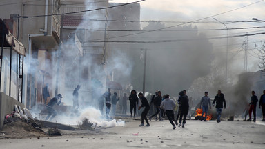 Tunezja: demonstracje po samospaleniu dziennikarza