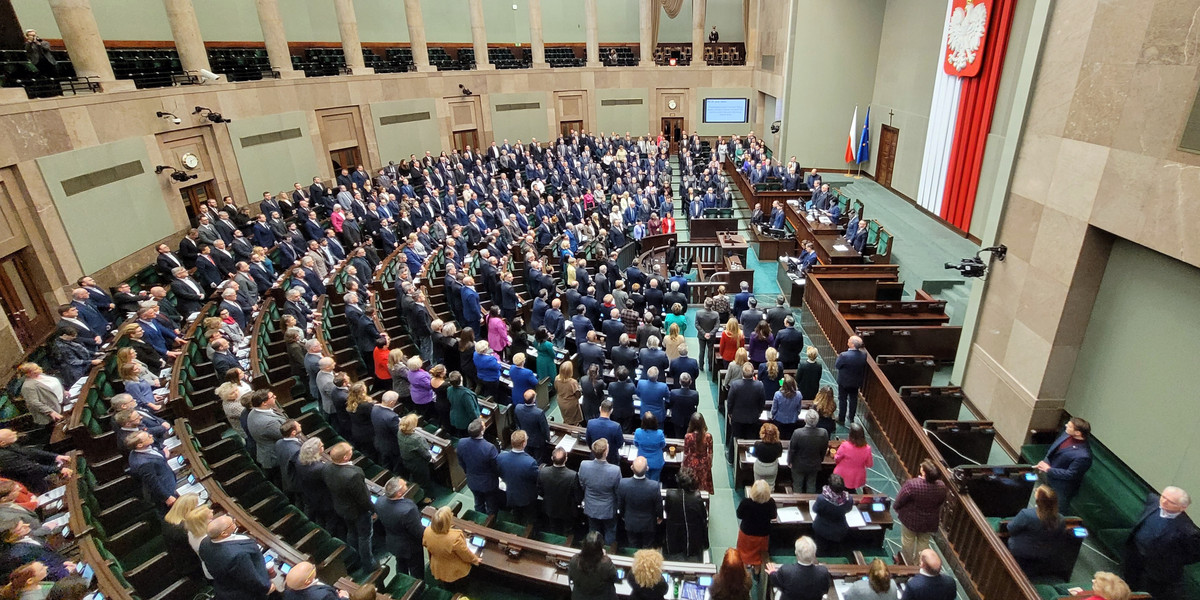 Sejm odrzucił wszystkie poprawki Senatu.