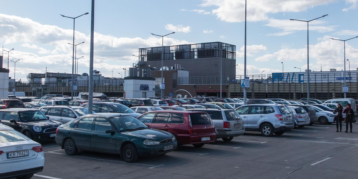 Płatne parkingi w centrach handlowych