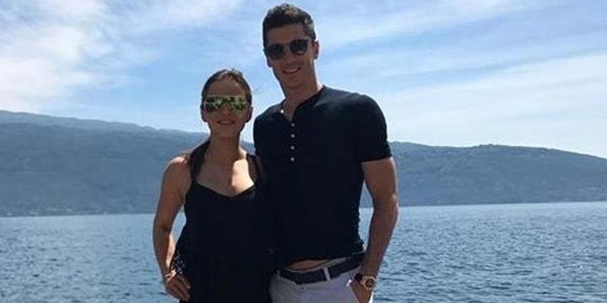 Robert i Anna Lewandowscy na wakacjach. Z Klarą nad jeziorem Garda?