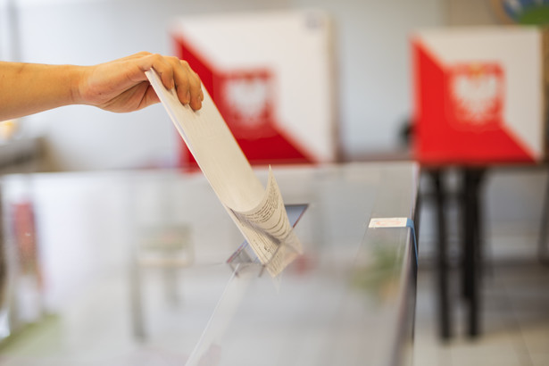 Wylosowano numery list wyborczych ogólnopolskich komitetów
