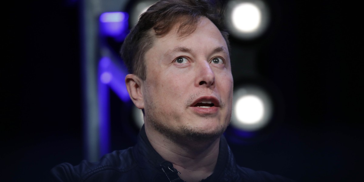 Elon Musk postanowił wycofać się z umowy zakupu Twittera