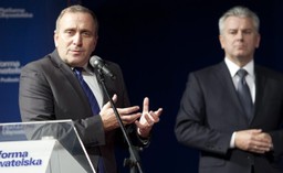 Schetyna apeluje o udział w II turze wyborów