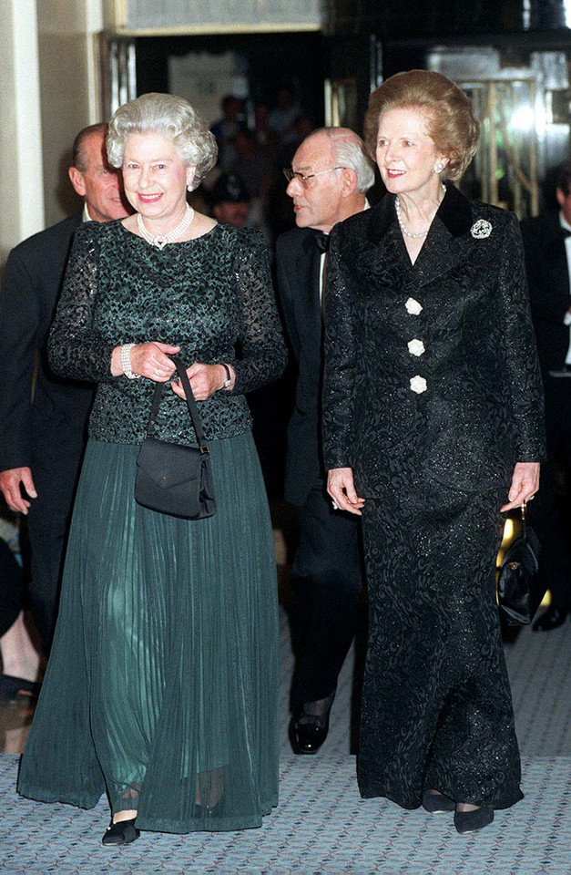 Elżbieta II i Margaret Thatcher