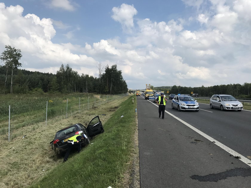 Policja szuka świadków tego wypadku na A-4 w Jaworznie