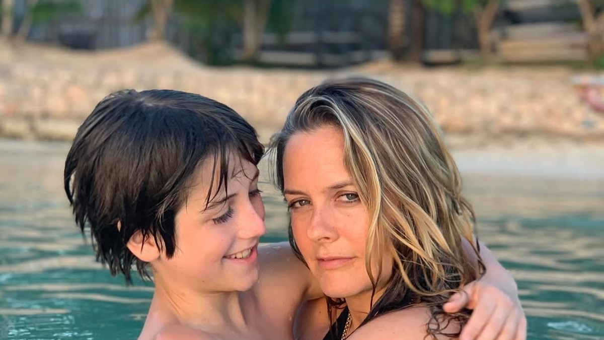 Alisija Silverstoun sa sinom