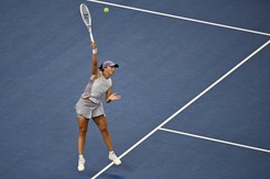 WTA Finals. Kiedy gra Iga Świątek? Terminarz WTA Finals. Gdzie oglądać turniej w Rijadzie? Transmisja TV na żywo