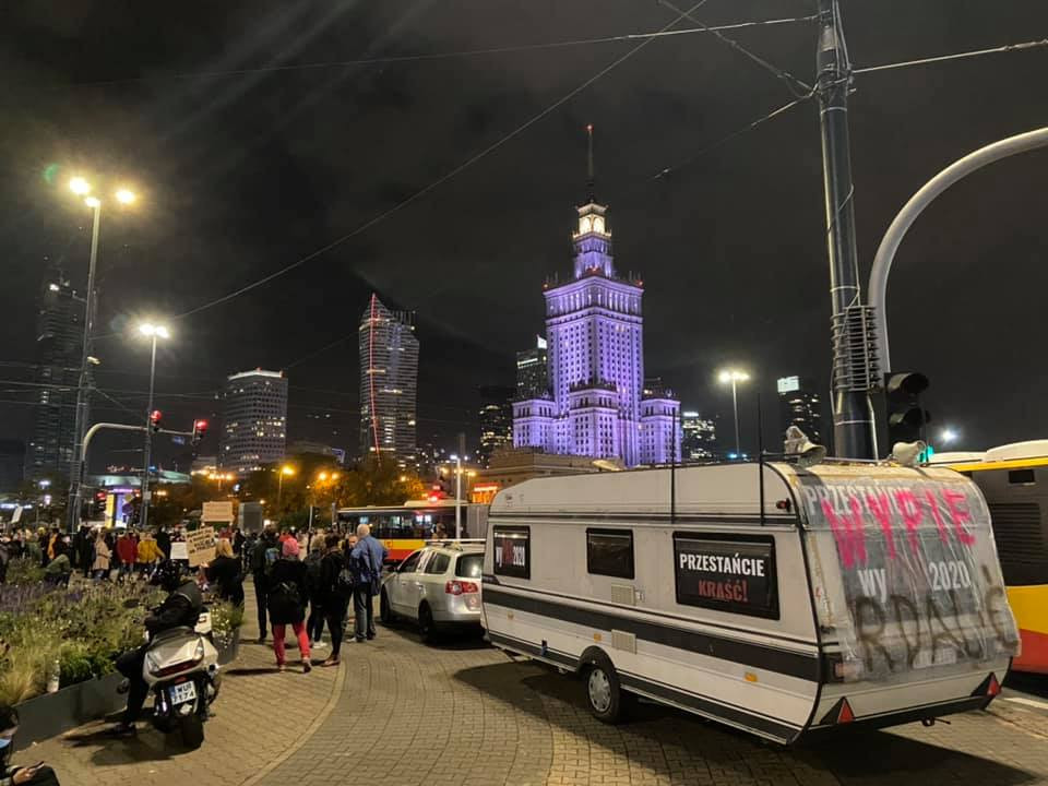 Protesty przeciw zakazowi aborcji w centrum Warszawy