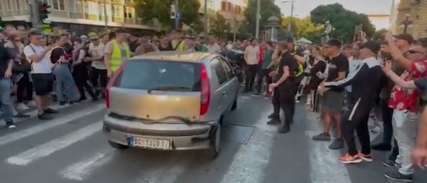Išaran automobil