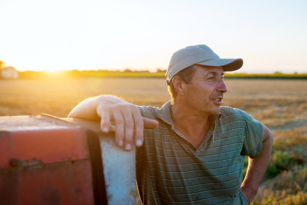 Rolnicy mają bardzo niskie składki, niezależnie od areału, i w przyszłości będą mieli wyższe emerytury niż pracownicy zarabiający niewielkie wynagrodzenia.