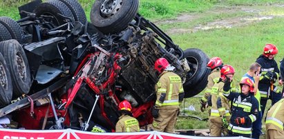 Śmiertelny wypadek na S8. Policja ujęła mężczyzn z rozbitego BMW 