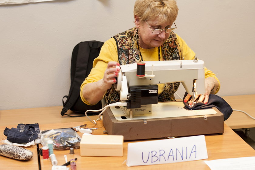 Katowice. Cafe Repair.Kawiarenka Naprawcza w Klubie Osiedlowym Północna