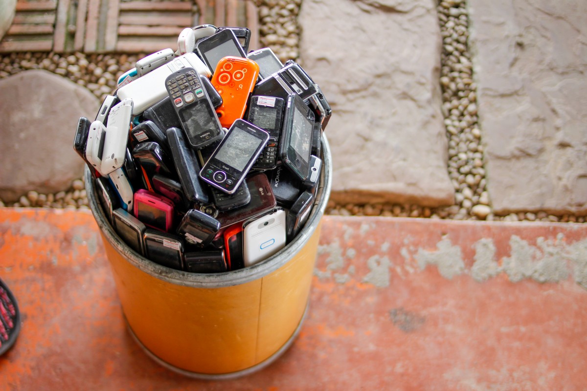 Orange płaci za stare telefony. Można oddawać nawet zepsute urządzenia