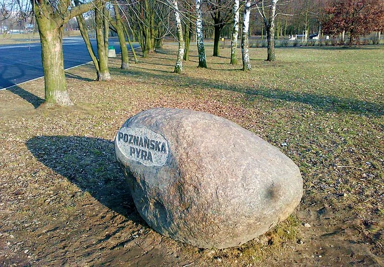 Pomnik Pyry w Poznaniu