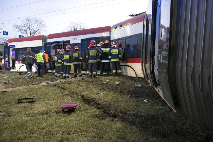 Gdańsk sparaliżowany! Wykoleił się tramwaj!