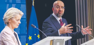 Unijna dyplomacja zamyka rok w minorowych nastrojach