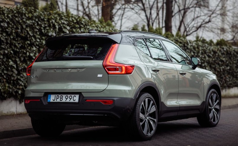 Volvo XC40 Recharge P8 AWD