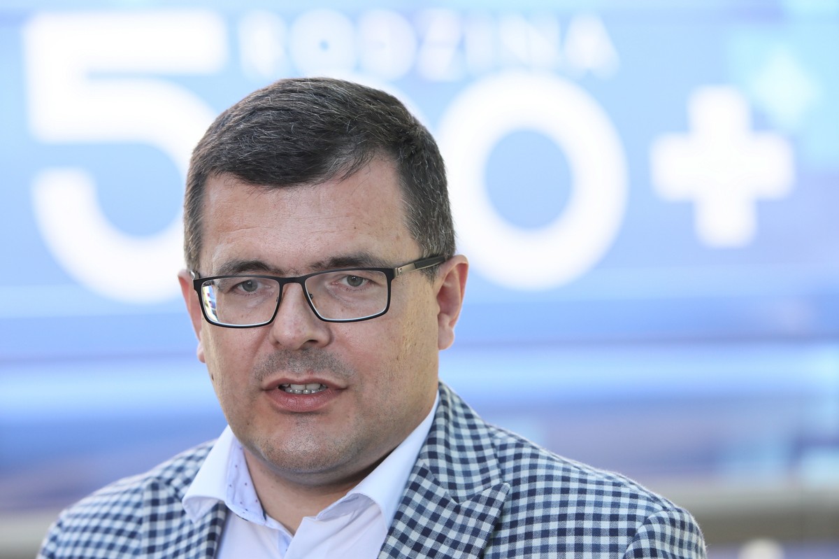 Piotr Uściński, sekretarz stanu w Ministerstwie Rozwoju i Technologii