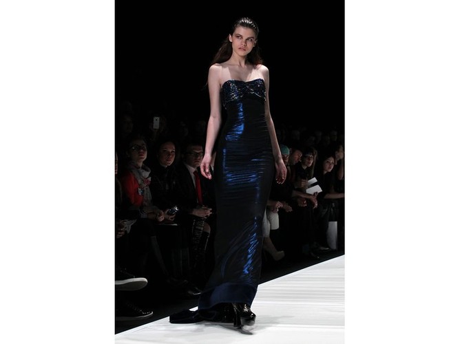 Suknie wieczorowe od Ewy Minge z kolekcji jesień-zima 2012/2013