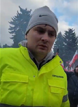 Poszukiwani przez policję uczestnicy zamieszek przed Sejmem