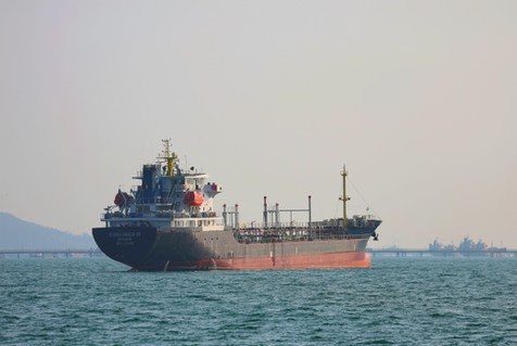 Cieśnina Ormuz: Iran i Oman ustalają zasady ws. monitorowania ruchu w cieśninie Ormuz