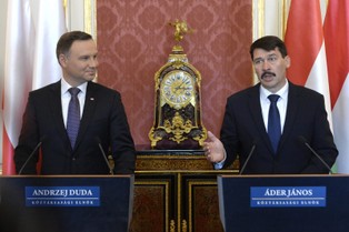 Prezydenci Polski i Węgier: Najpierw realizacja porozumień z Mińska, potem zniesienie sankcji