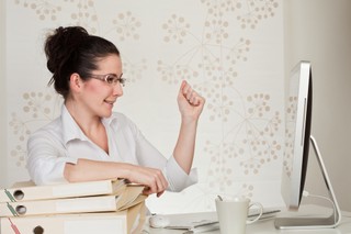 Co roku zwiększa się liczba firm o statusie AEO