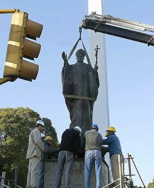 URUGUAY-POPE JOHN PAUL II-STATUE