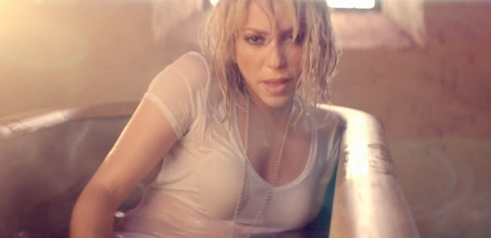 Shakira (fot. kadr z teledysku "Addicted to You"/Sony Music)