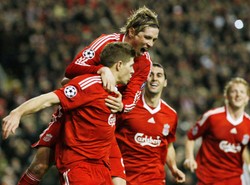 Liverpool i Chelsea gonią lidera