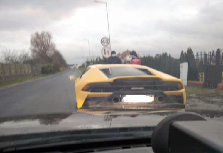 Lamborghini zatrzymane przez policję