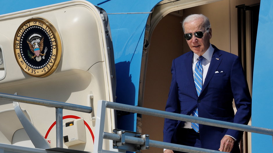 Prezydent USA Joe Biden na pokładzie samolotu Air Force One