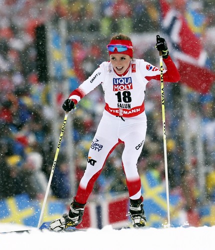 Johaug najseksowniejszą narciarką? Gdzie tam! Do Kozielskiej jej sporo brakuje