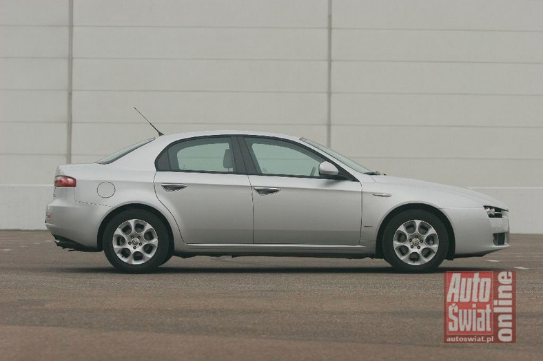 Alfa Romeo 159