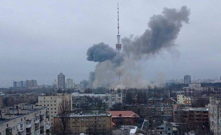 Rosyjskie bombardowania Kijowa.