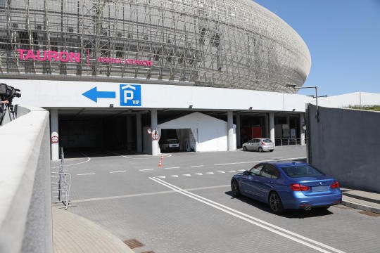 Punkt Drive&Go-Thru przy Tauron Arenie Kraków