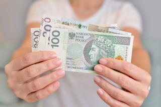 Nowe, wyższe becikowe, w dodatku bez kryterium dochodowego. Trzeba spełnić tylko jeden warunek