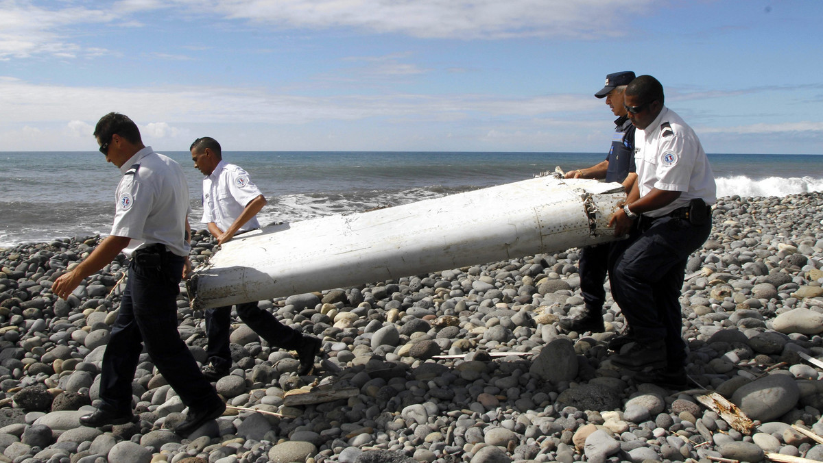 FRANCE REUNION TRANSPORT AIRCRAFT (MH370 search: Debris found on Reunion being sent to France)