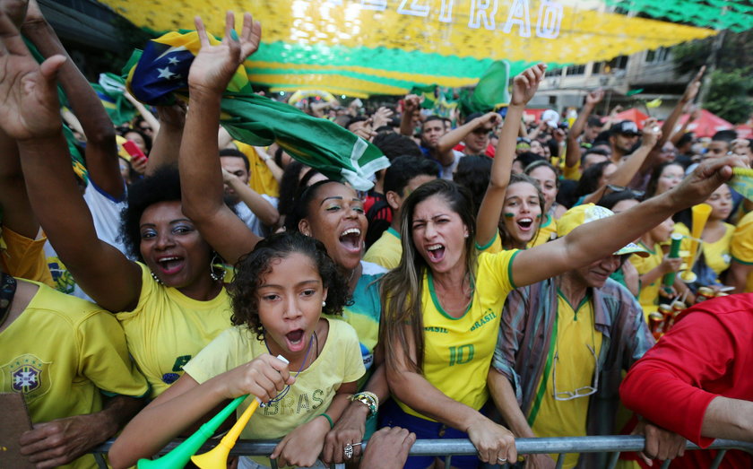 Mundial w Rosji 2018: Fanki Brazylii podbijają Rosję. Gorące!