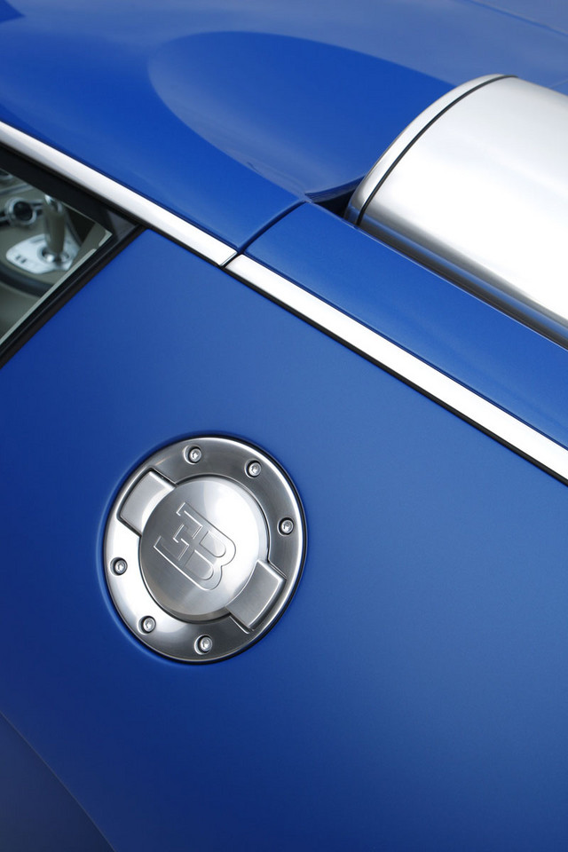 Genewa 2009: Bugatti Veyron Bleu Centenaire – stulecie w niebieskim