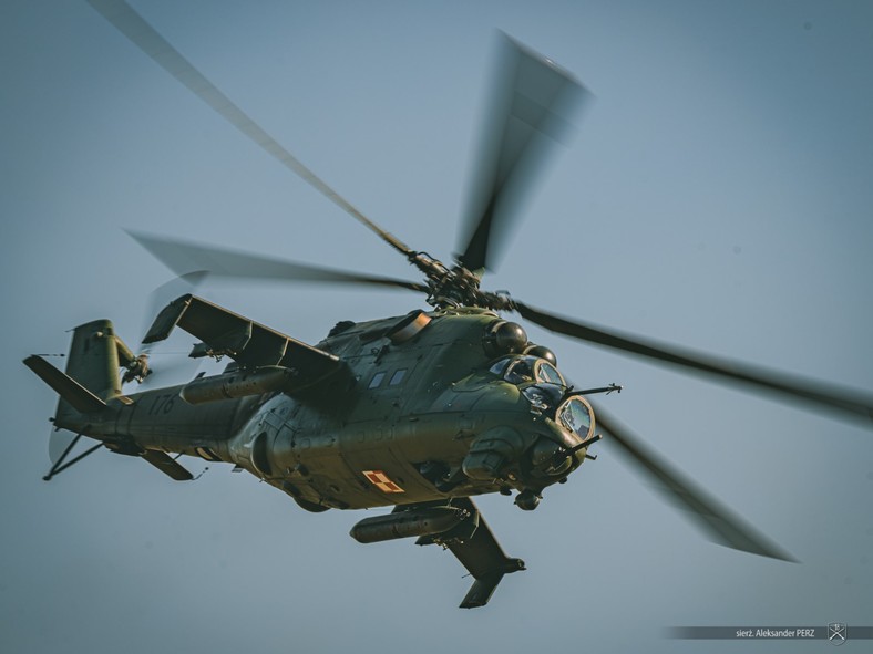 Śmigłowce szturmowe Mi-24 budziły grozę, gdy wchodziły na uzbrojenie ZSRR. Dziś jednak posiadane przez nas wiropłaty nie posiadają nawet kierowanych pocisków przeciwpancernych.