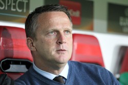 John van de Brom zastąpi Macieja Skorżę w roli trenera piłkarzy Lecha Poznań