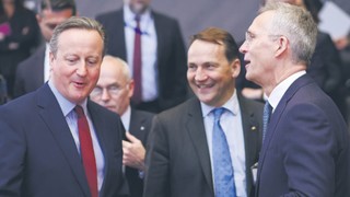 Zdążyć przed Trumpem, czyli NATO szykuje się na 2025 r.