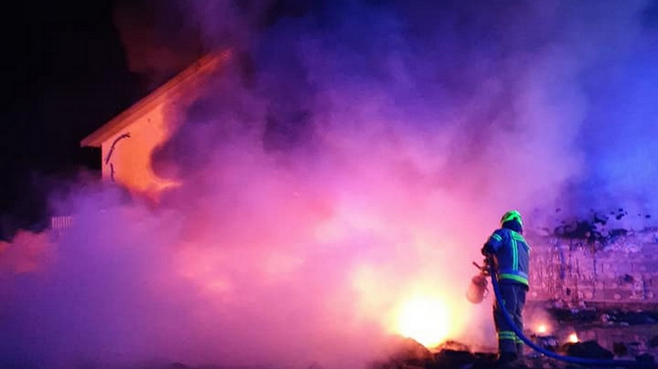 Pożar opuszczonego tartaku w Trzebiszewie