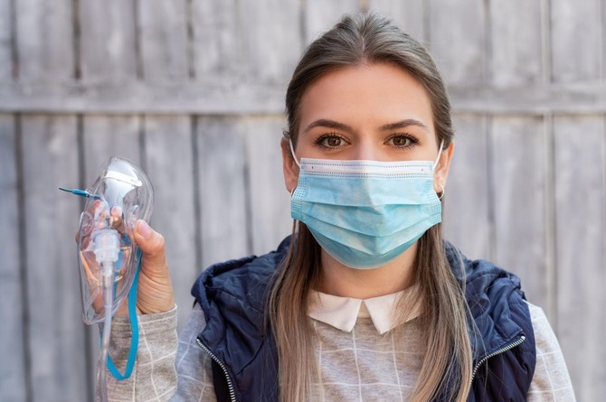 U Britaniji plućnim bolesnicima savetuju da ne nose maske