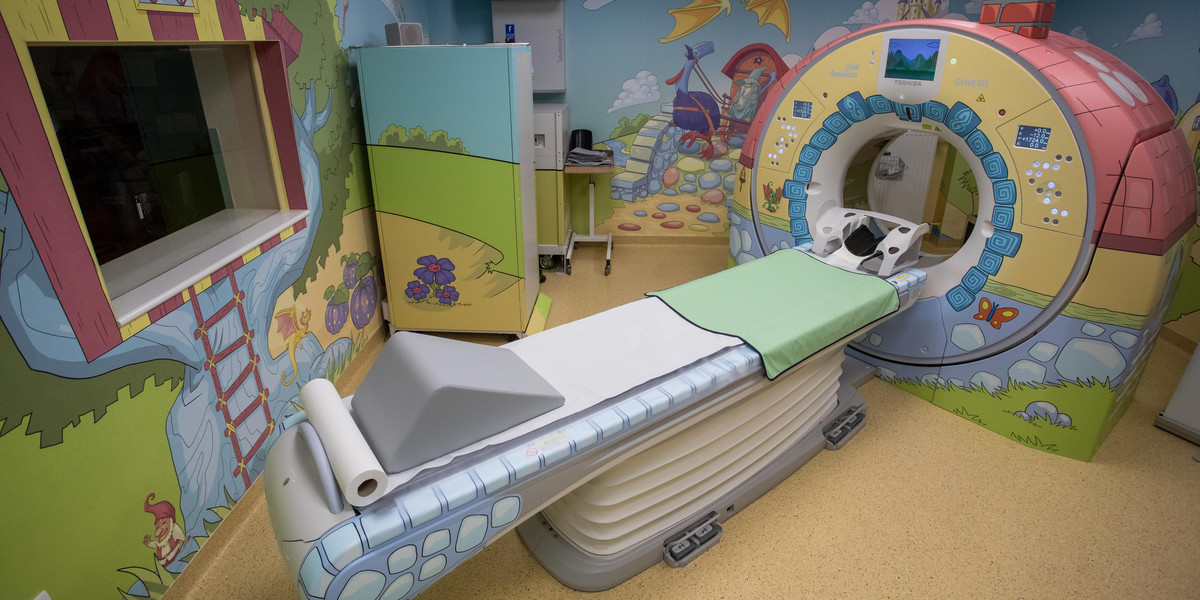 Nowy tomograf komputerowy w szpitalu dziecięcym w Poznaniu