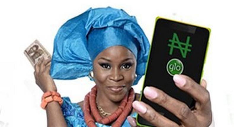 Popular Nigerian artiste, Omawunmi on a Glo Xchange commercial