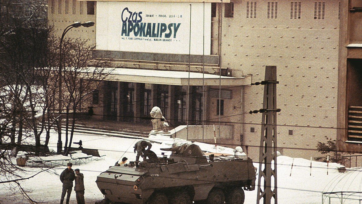 Stan wojenny, Warszawa, Polska, grudzien 1981Martial law, Warsaw, Poland, December 1981