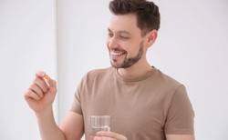 Niehormonalna pigułka antykoncepcyjna dla mężczyzn już wkrótce?