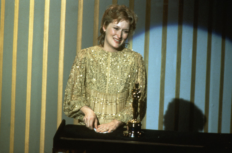 Meryl Streep z Oscarem za rolę w filmie "Wybór Zofii" [1983]